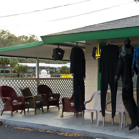 High Springs Country Inn Bagian luar foto